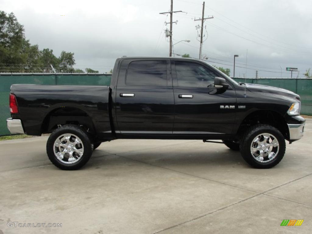 2009 Ram 1500 Lone Star Edition Crew Cab 4x4 - Brilliant Black Crystal Pearl / Dark Slate Gray photo #4