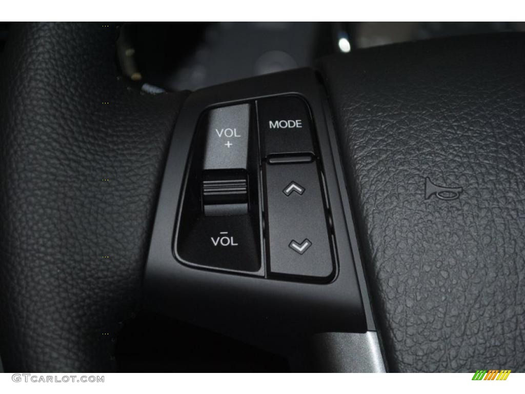 2011 Sorento SX V6 - Ebony Black / Gray photo #36