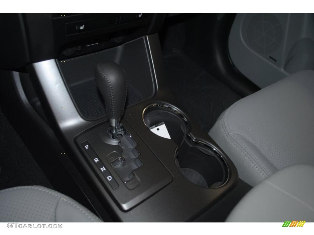 2011 Sorento SX V6 - Ebony Black / Gray photo #50