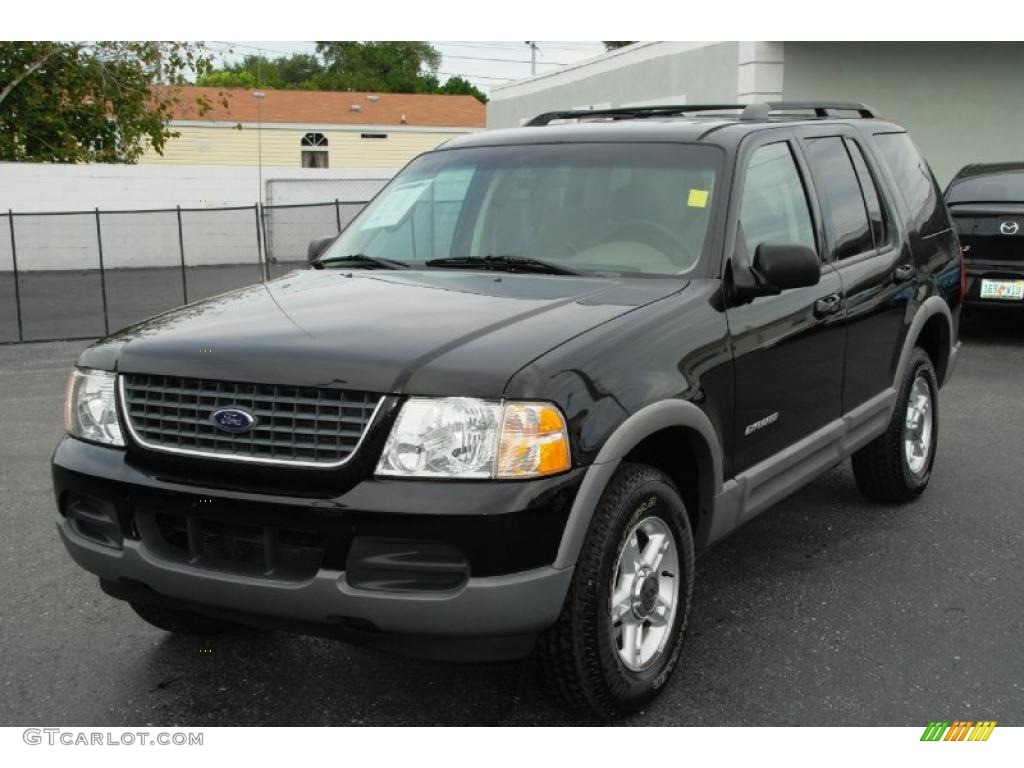 2002 Explorer XLT - Black Clearcoat / Medium Parchment photo #3