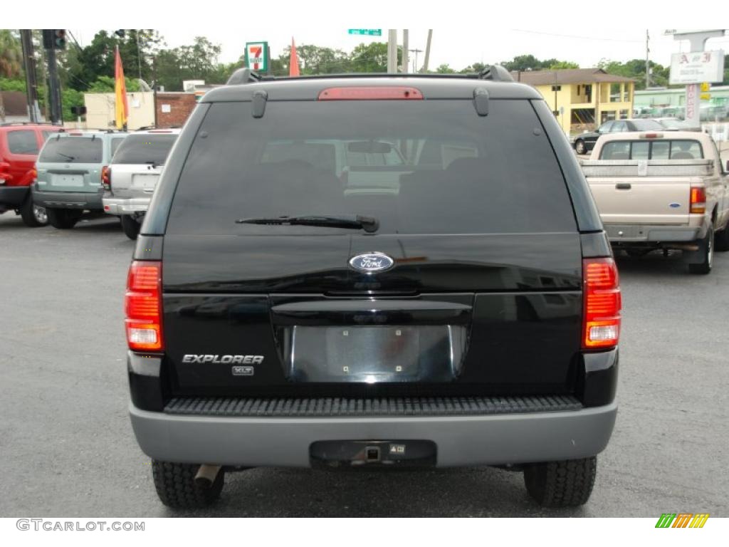 2002 Explorer XLT - Black Clearcoat / Medium Parchment photo #9