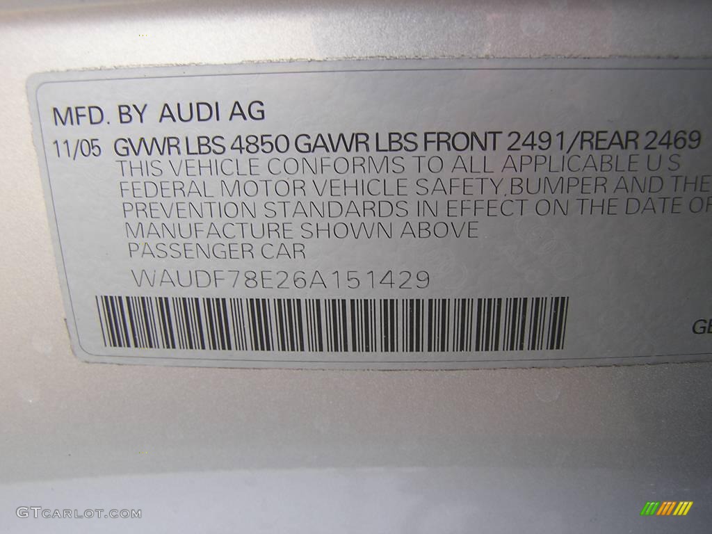 2006 A4 2.0T quattro Sedan - Light Silver Metallic / Platinum photo #18