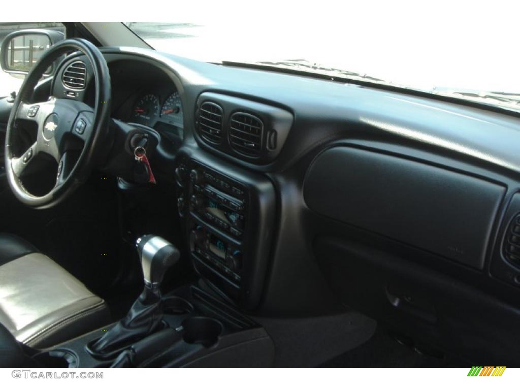 2007 TrailBlazer LT 4x4 - Graphite Metallic / Ebony photo #40