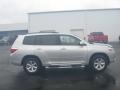 2010 Classic Silver Metallic Toyota Highlander V6  photo #8