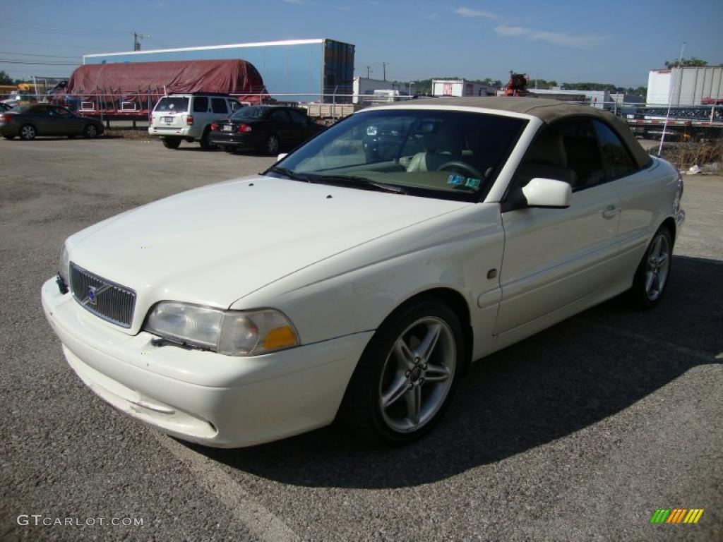 1999 C70 LT Coupe - White / Beige photo #2