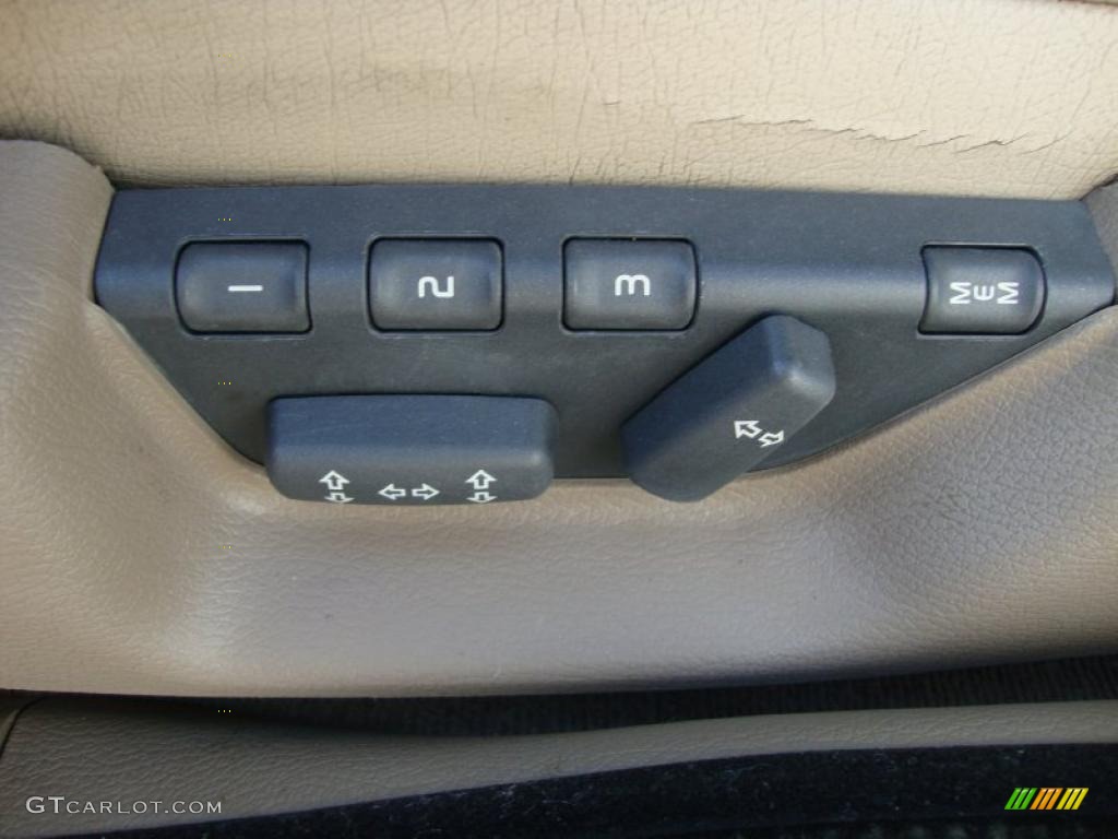 1999 C70 LT Coupe - White / Beige photo #17
