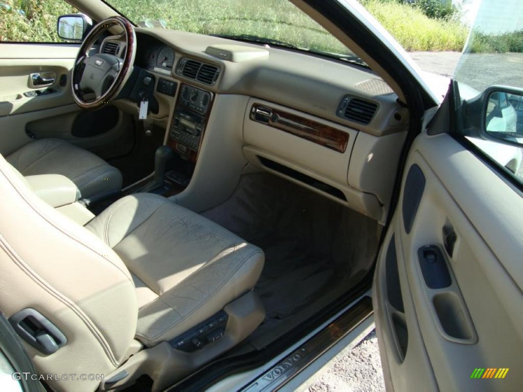 1999 C70 LT Coupe - White / Beige photo #19