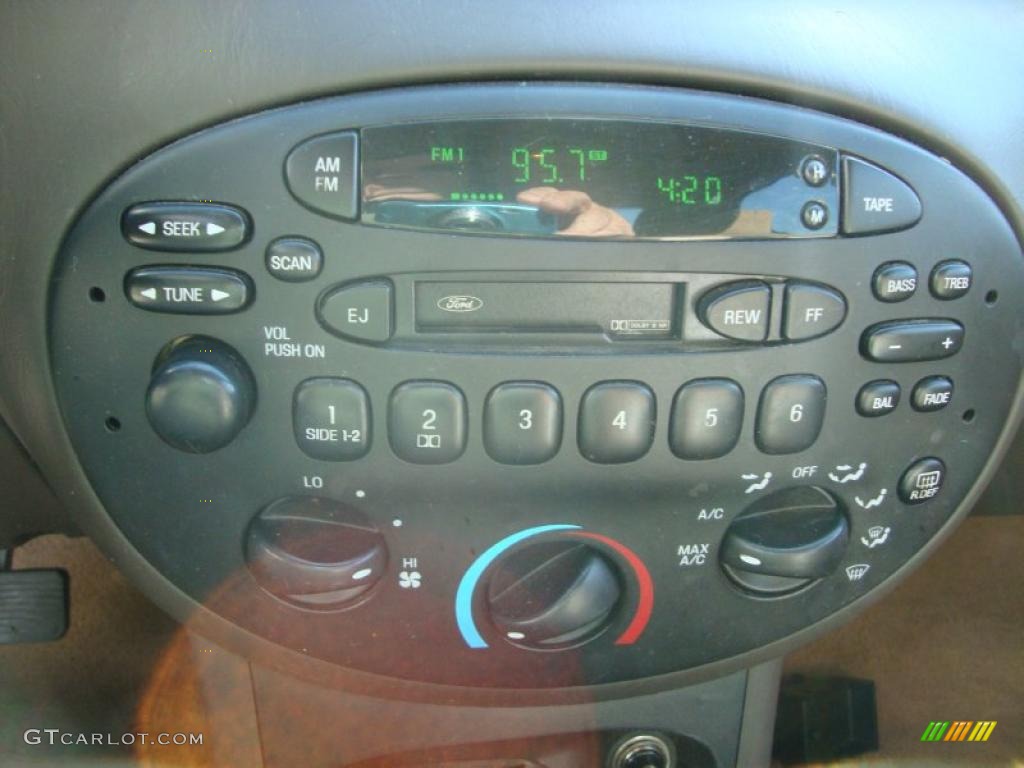 1997 Tracer LS Sedan - Pacific Green Metallic / Medium Prairie Tan photo #37