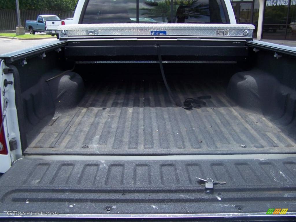 2006 F250 Super Duty FX4 Crew Cab 4x4 - Oxford White / Tan photo #9