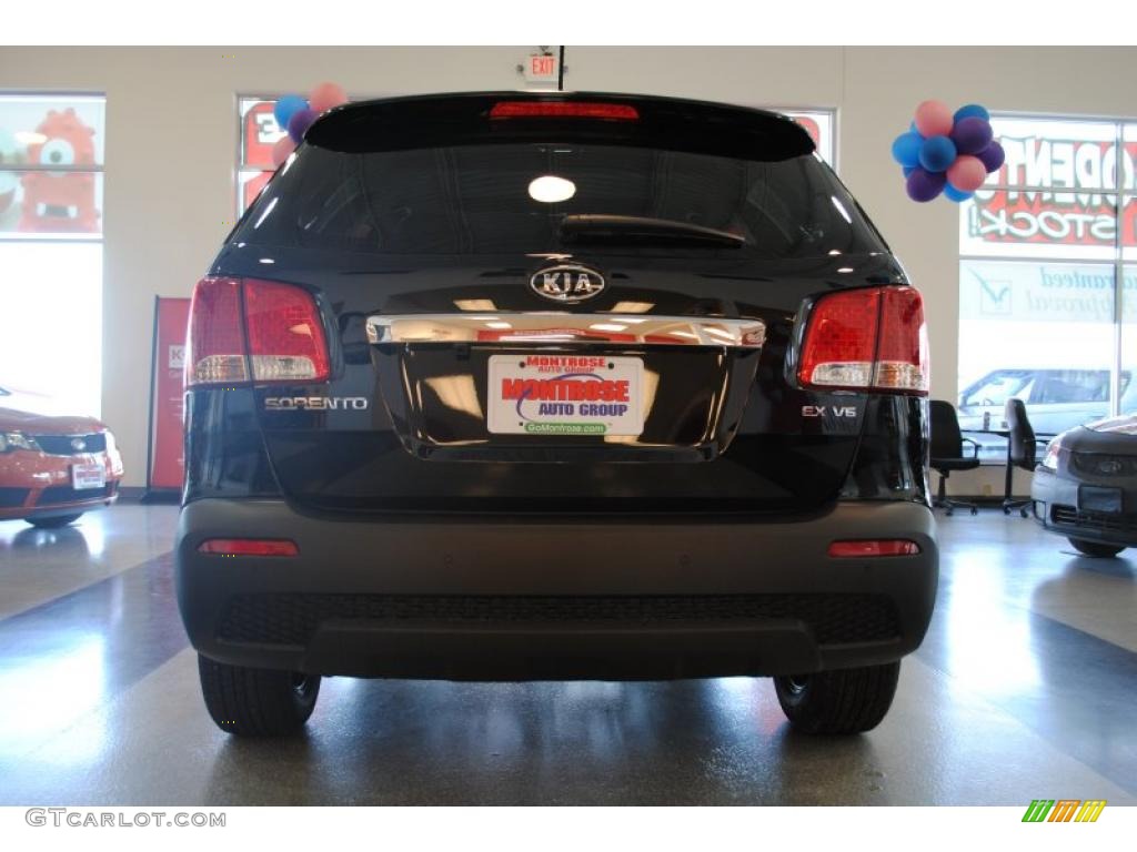 2011 Sorento EX V6 AWD - Ebony Black / Black photo #7