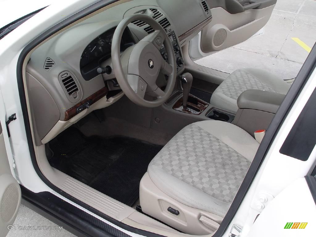 2005 Malibu LS V6 Sedan - White / Neutral Beige photo #11