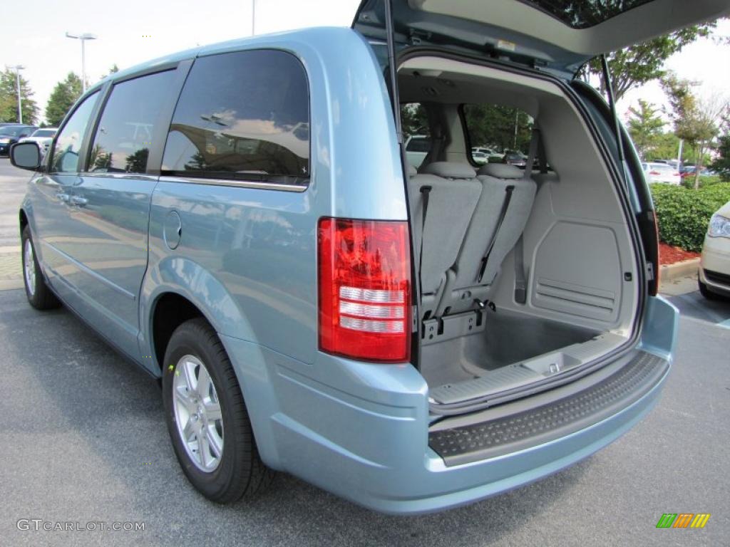 2010 Town & Country LX - Clearwater Blue Pearl / Medium Slate Gray/Light Shale photo #8