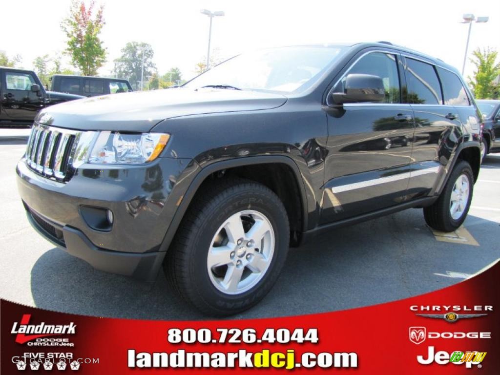 2011 Grand Cherokee Laredo - Dark Charcoal Pearl / Dark Graystone/Medium Graystone photo #1