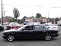 Ebony Black - XJ XJ8 L Photo No. 3