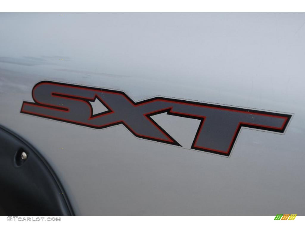 2008 Ram 2500 SXT Quad Cab 4x4 - Bright Silver Metallic / Medium Slate Gray photo #15