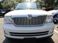 2005 Cashmere Tri Coat Lincoln Navigator Luxury 4x4  photo #2