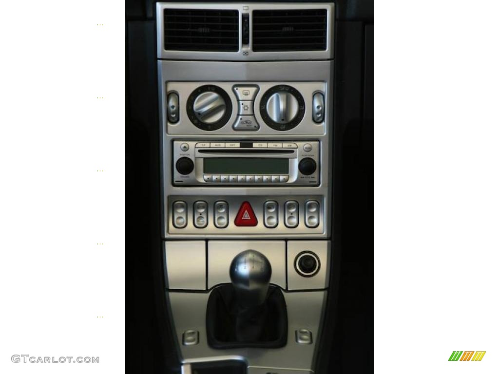 2006 Chrysler Crossfire Roadster Controls Photo #3603526