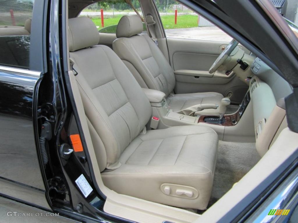 2002 Millenia Premium - Brilliant Black / Beige photo #23