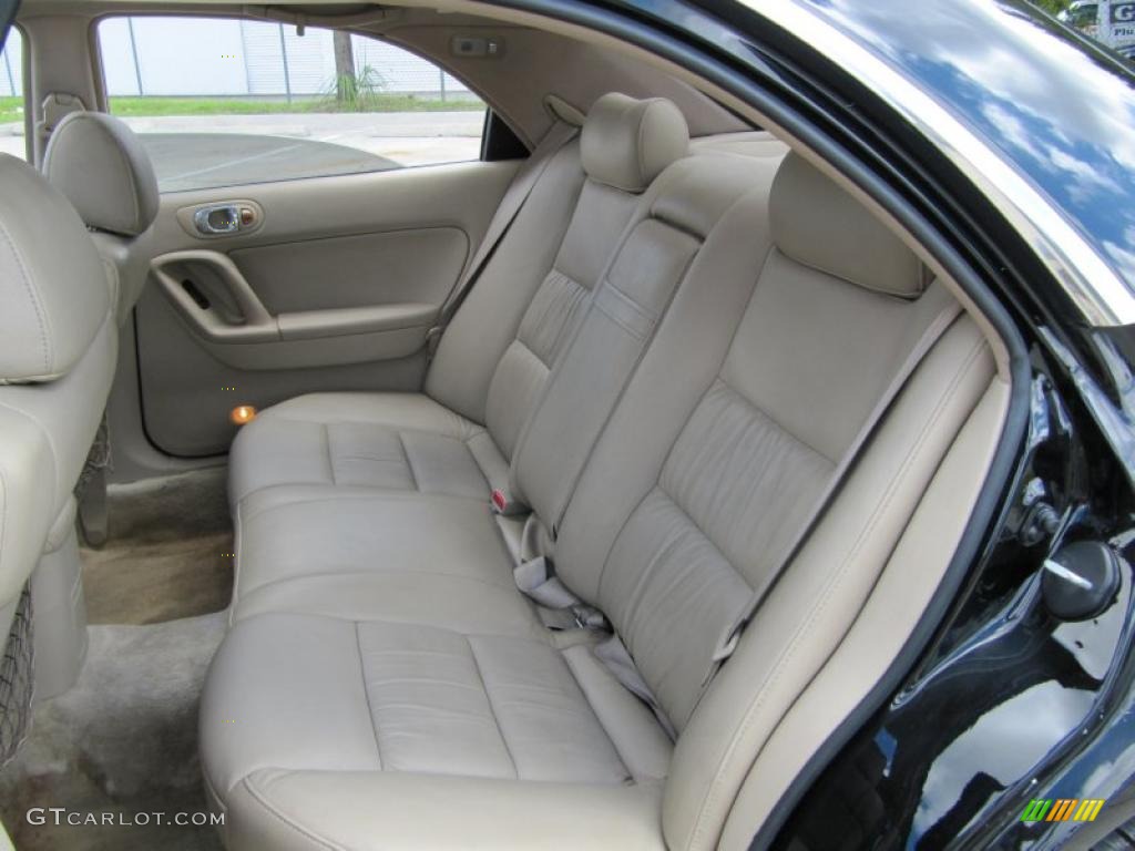 2002 Millenia Premium - Brilliant Black / Beige photo #24