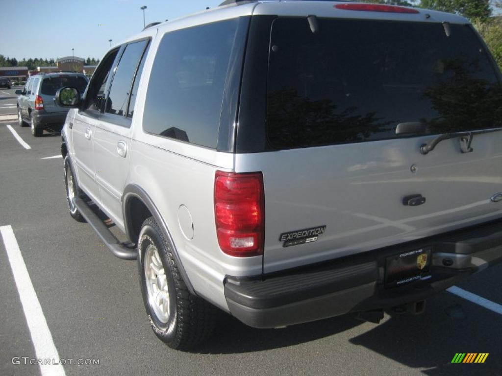 2000 Expedition XLT 4x4 - Silver Metallic / Medium Graphite photo #12