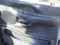 2000 Silver Metallic Ford Expedition XLT 4x4  photo #39