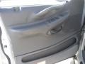 2000 Silver Metallic Ford Expedition XLT 4x4  photo #42