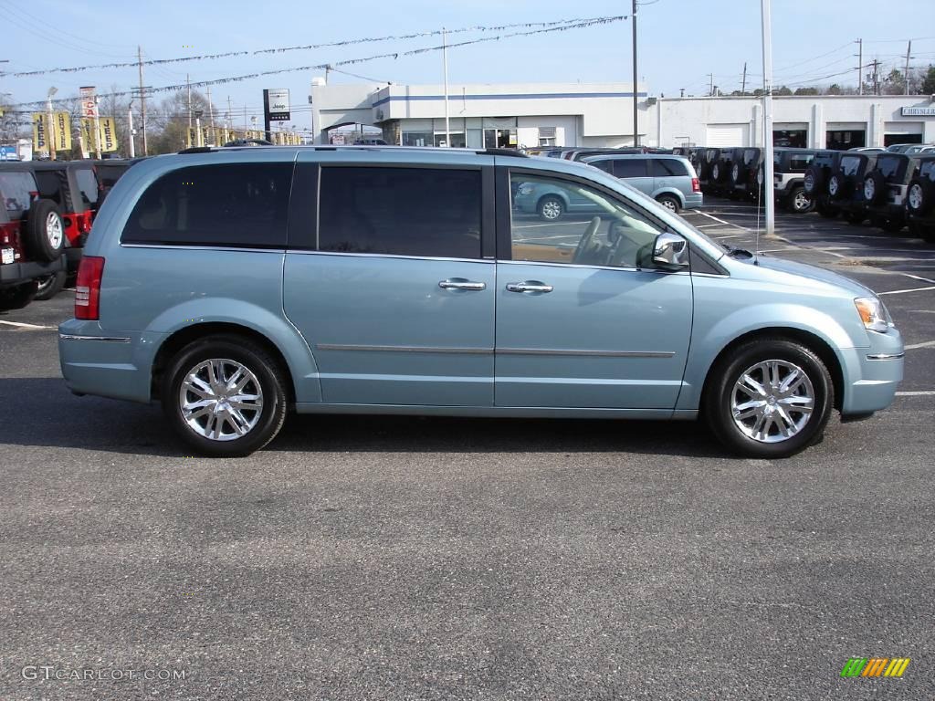 2008 Town & Country Limited - Clearwater Blue Pearlcoat / Medium Pebble Beige/Cream photo #3