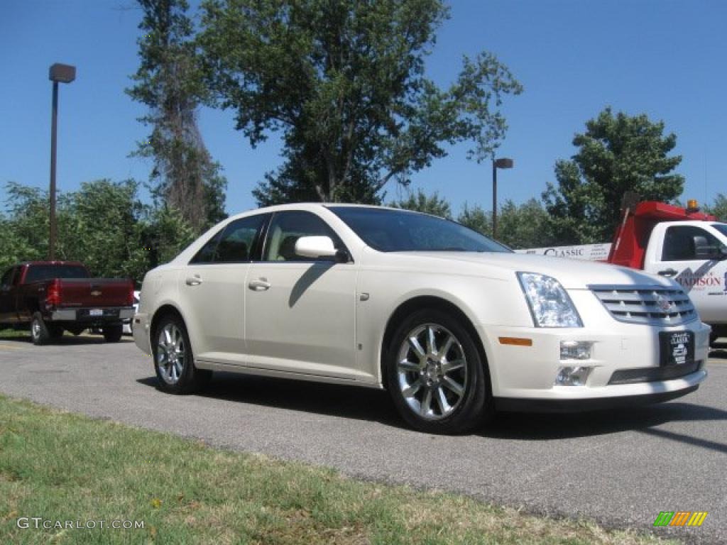 2006 STS V6 - White Diamond / Cashmere photo #1