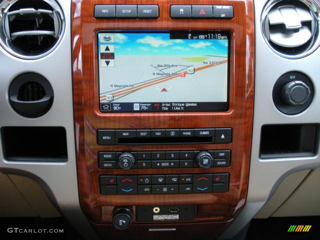 2010 F150 Lariat SuperCrew - Red Candy Metallic / Tan photo #10