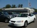 Super White 2000 Toyota Camry LE V6