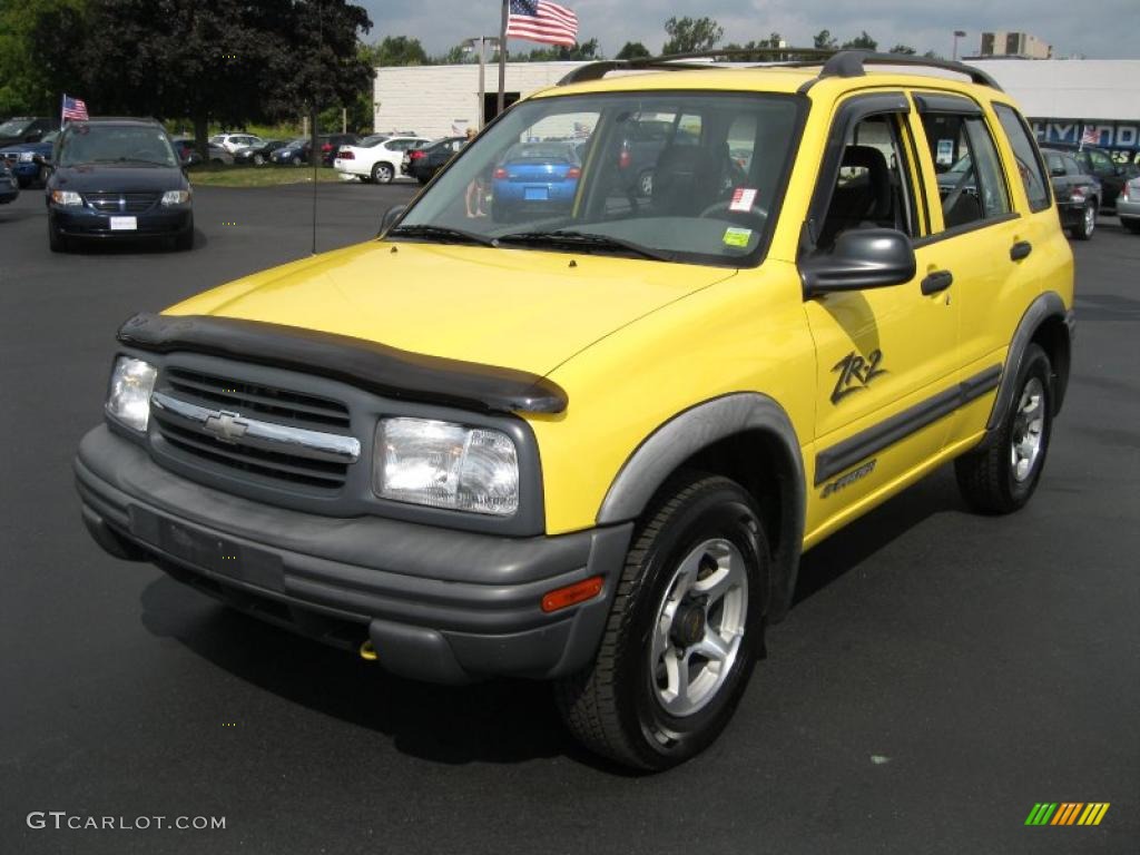 2002 Tracker ZR2 4WD Hard Top - Yellow / Medium Gray photo #18