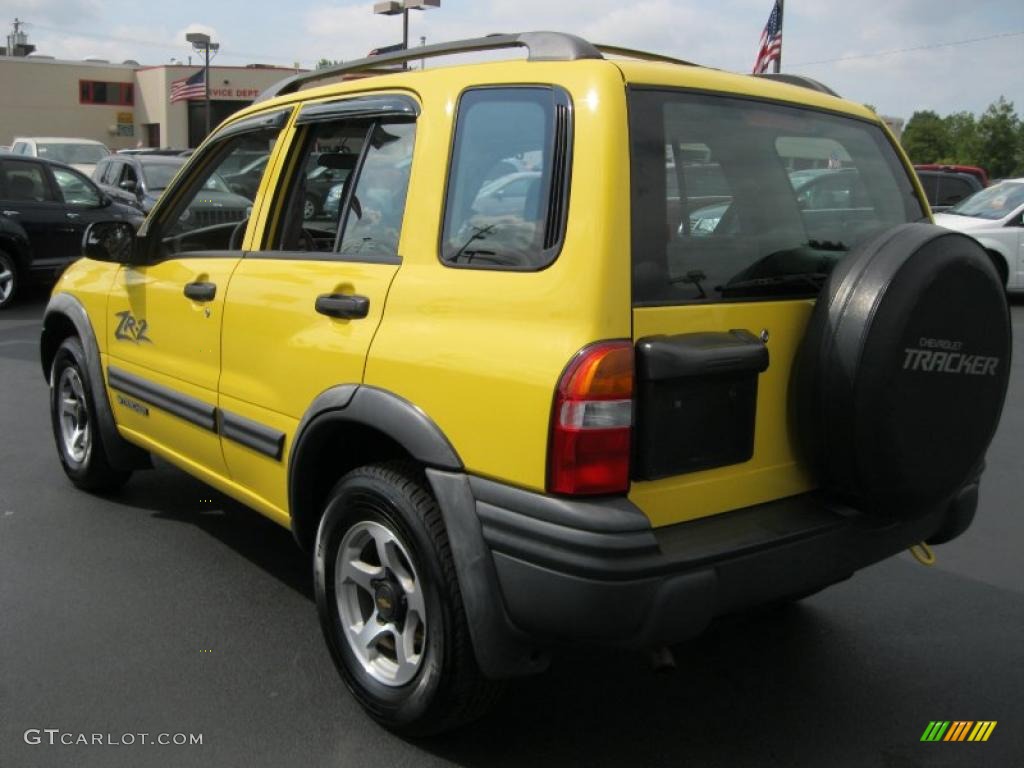 2002 Tracker ZR2 4WD Hard Top - Yellow / Medium Gray photo #20