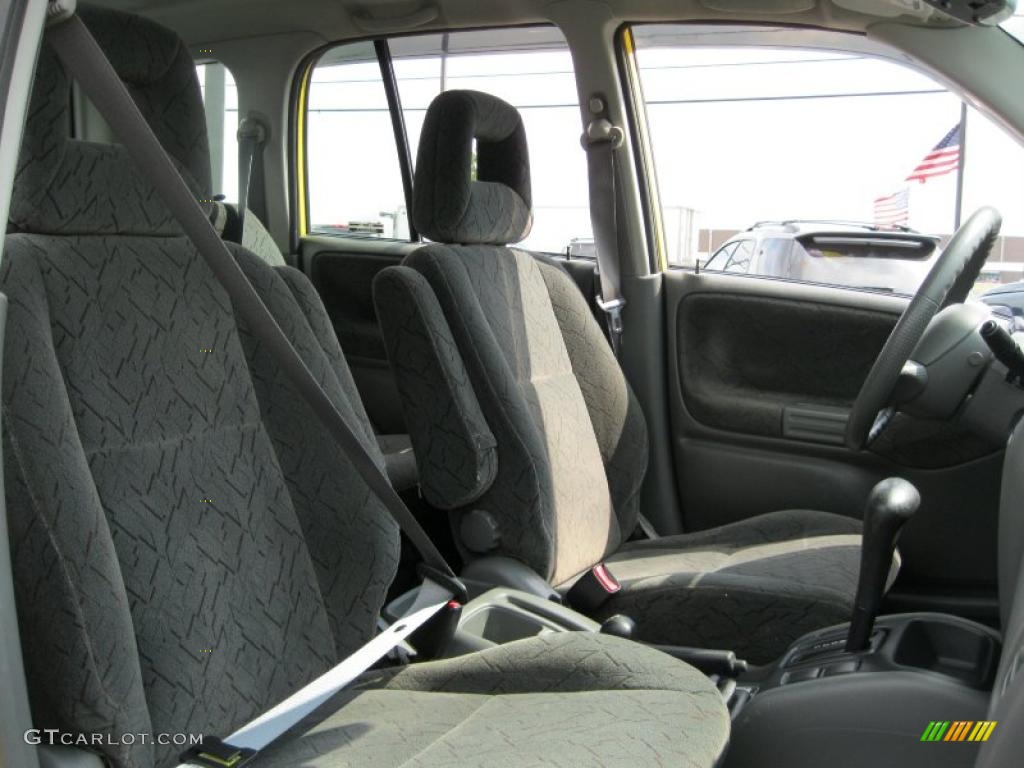 2002 Tracker ZR2 4WD Hard Top - Yellow / Medium Gray photo #24