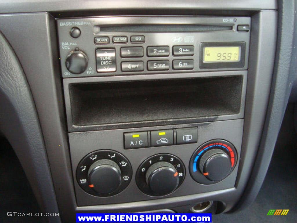 2006 Elantra GLS Sedan - Tidal Wave Blue / Gray photo #23