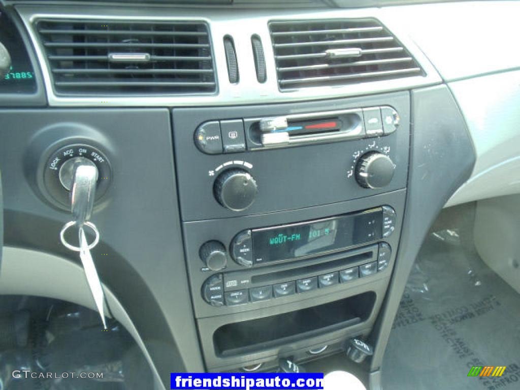 2008 Pacifica LX - Modern Blue Pearlcoat / Pastel Slate Gray photo #22