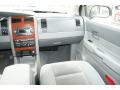 2004 Bright White Dodge Durango SLT 4x4  photo #18