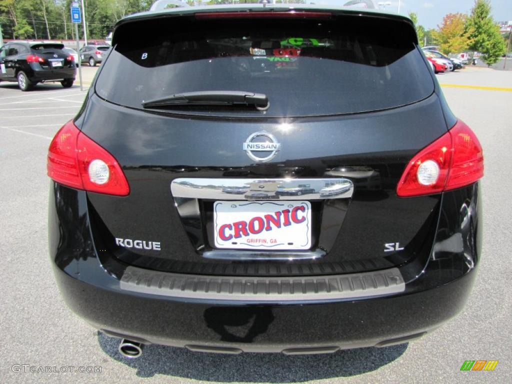 2011 Rogue SL - Wicked Black / Gray photo #4