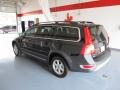 Black - XC70 3.2 AWD Photo No. 2