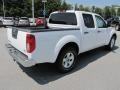 2010 Avalanche White Nissan Frontier SE Crew Cab  photo #5