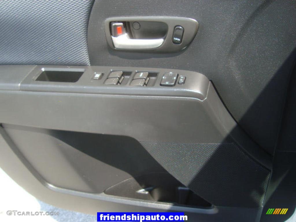 2007 MAZDA5 Sport - Whitewater Pearl Mica / Black photo #25