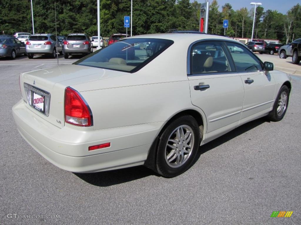 2002 Diamante LS - Platinum White Pearl / Brown/Tan photo #5
