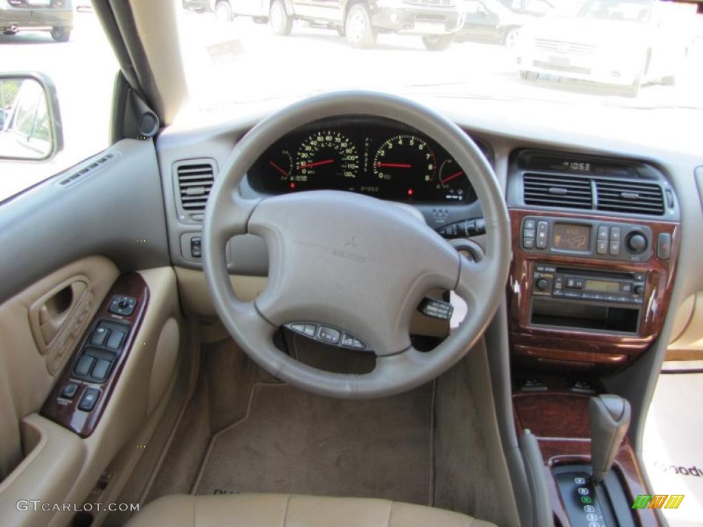 2002 Diamante LS - Platinum White Pearl / Brown/Tan photo #16