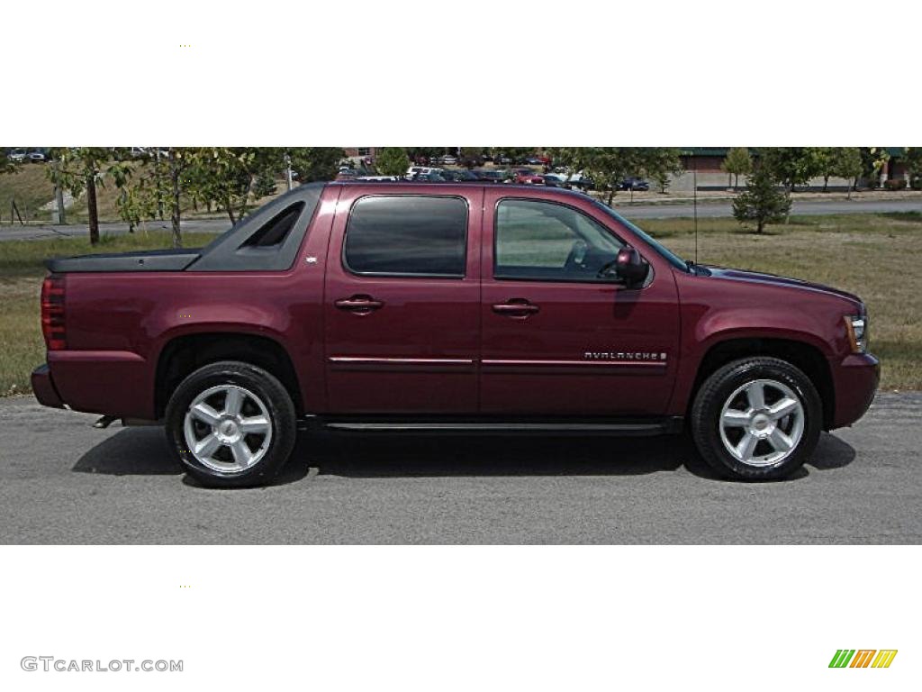 2008 Avalanche LT 4x4 - Deep Ruby Red Metallic / Ebony photo #2