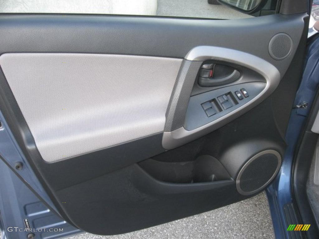 2007 RAV4 4WD - Pacific Blue Metallic / Ash Gray photo #24