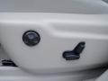 Stone White - Grand Cherokee Laredo 4x4 Photo No. 3