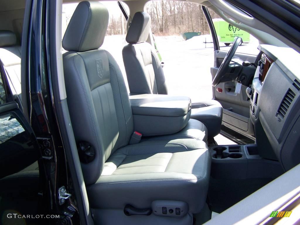 2007 Ram 1500 SLT Mega Cab 4x4 - Brilliant Black Crystal Pearl / Medium Slate Gray photo #12