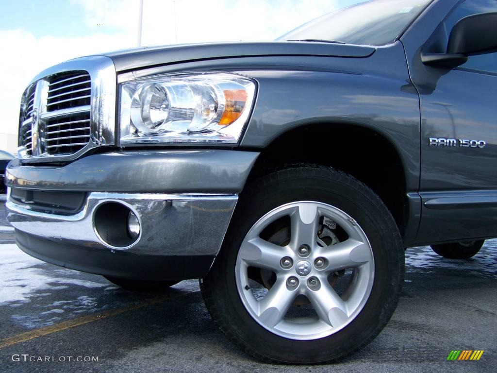 2007 Ram 1500 SLT Quad Cab 4x4 - Mineral Gray Metallic / Medium Slate Gray photo #2