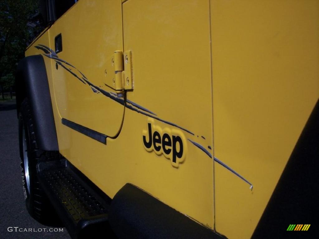 2001 Wrangler SE 4x4 - Solar Yellow / Agate Black photo #26