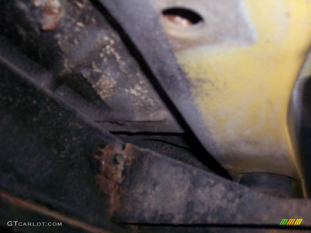 2001 Wrangler SE 4x4 - Solar Yellow / Agate Black photo #57