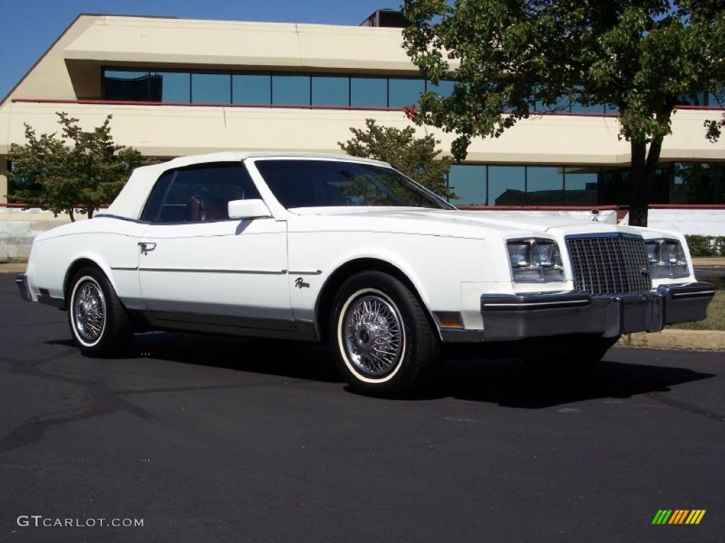 1983 Riviera Convertible - White / Red photo #3